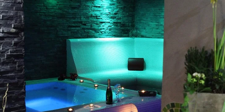 Jeden voucher – a přijít můžete až čtyři. Že by dvojité rande?