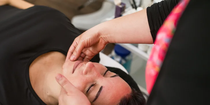 Vďaka hĺbkovým ošetreniam v kozmetickom salóne Beauty bude vaša pleť priam žiariť