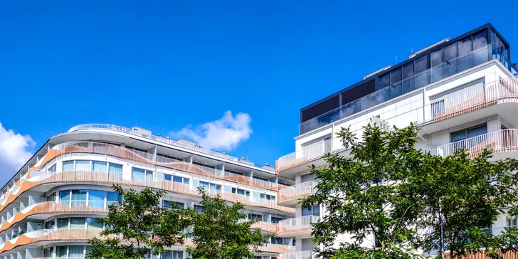Aparthotel se nachází pouhých 6 minut pěšky od pláže ve Svinoústí.