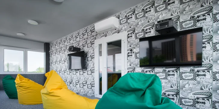 K dispozícii aj Xbox miestnosť pre staršie deti, kde si môžu zahrať rôzne videohry. 