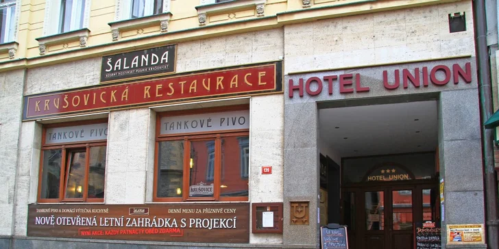 Nečekejte tu žádnou modernu, ale tradiční prostory.