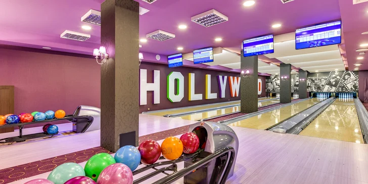 Alebo si dajte turnaj v bowlingu.