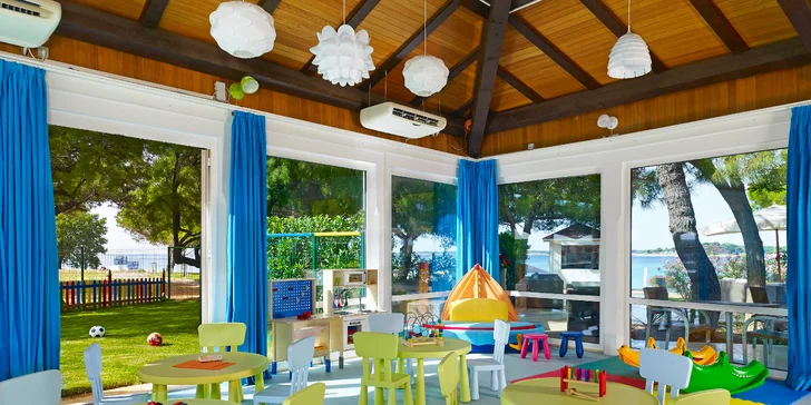 V sezóne ponúka hotel animačný program pre deti aj dospelých.