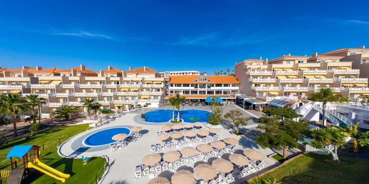 Vyrazit můžete i na pláž, která je od hotelu vzdálená cca 600 m.