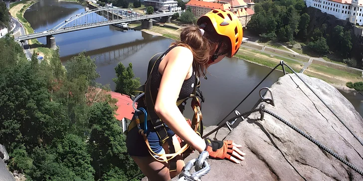 Via ferrata Pastýřská stěna: soukromý kurz základního lezení se zapůjčením vybavení