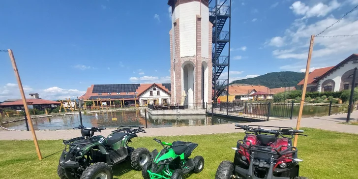 Vyrazit na cesty můžete i na čtyřkolkách.