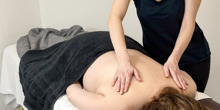 Díky hloubkové masáži se zbavíte stresu, bolesti svalů a kloubů a podpoříte svoji imunitu.