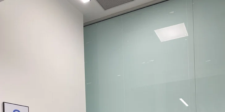 Součástí každé procedury je důkladná konzultace a nastavení programu dle vašich potřeb.