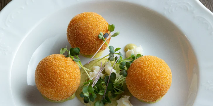 Bryndzové krokety s pórikovým krémom
