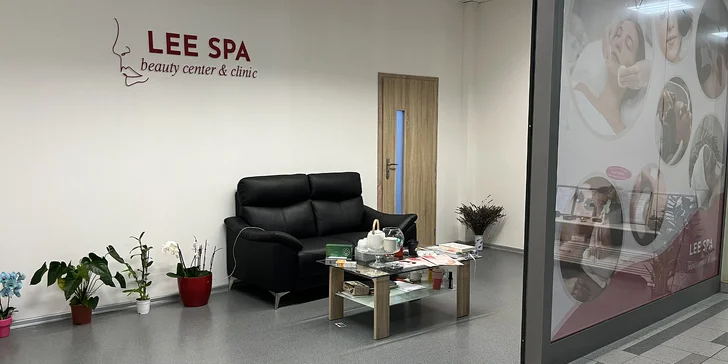 V salonu Lee spa Beauty center & clinic se vás rádi ujmou a vytvoří vám permanentní make-up obočí nebo rtů podle vašeho přání.