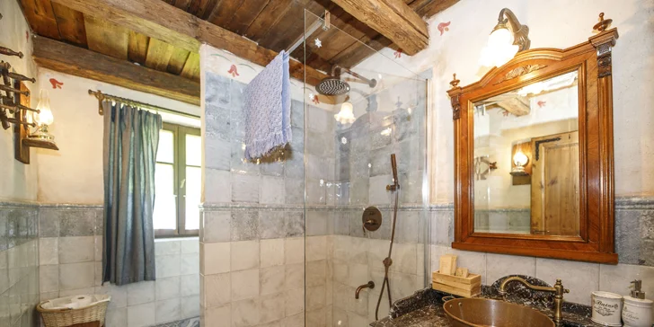 Vlastní koupelna je v každém případě samozřejmostí. (Apartmán)