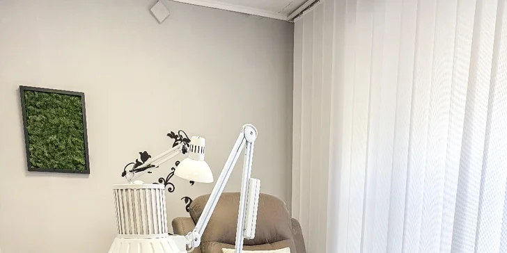 Užite si relax v srdci mesta, kde vás privítajú skúsené pedikérky.