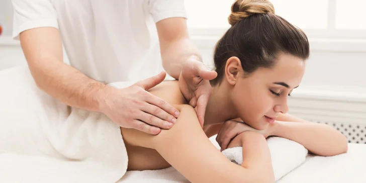 Masáže určené pre ženy na podporu zdravia, vitality, regenerácie a plodnosti: klasická, fasciálna, chiropraktická, lymfodrenážna či meridiánová