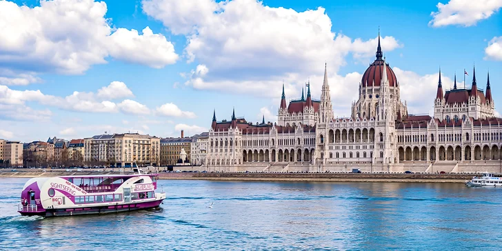 Rozprávková Budapešť: Vyhliadková plavba loďou po Dunaji aj s Proseccom či večerou