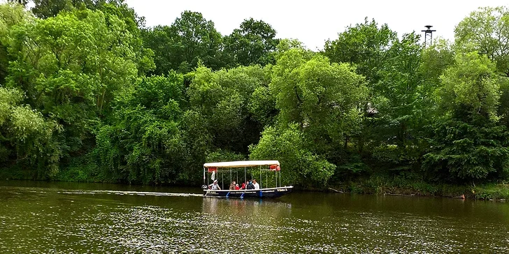 Povozí vás třeba výletní člun Vilda I. 