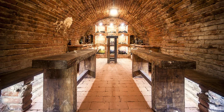 Přesně takový je Mikulov a stylový hotel Golf Garni, který stojí nedaleko historického centra tohoto jihomoravského vinného města.