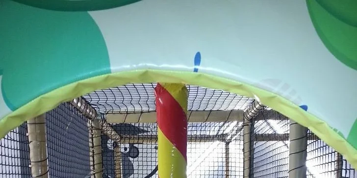 Permice je nabitá na 10 vstupů, k tomu dostanete ještě 2 navíc.
