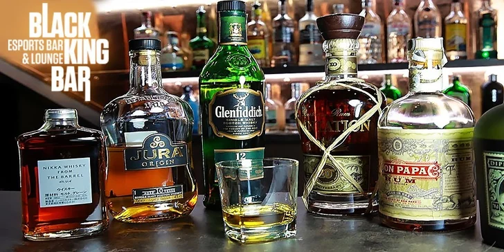Whisky alebo rum balíček pre každého, kto sa rád zabáva