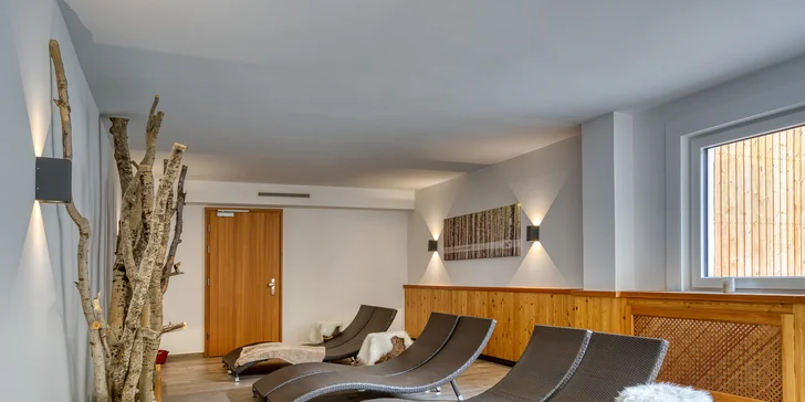 Do wellness jsou připraveny k zapůjčení tašky s župany a ručníky.