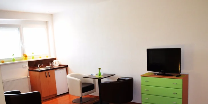 Ponúka vám ubytovanie v apartmánoch a neobmedzený vstup do wellness.