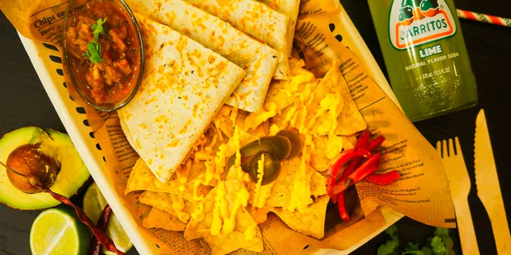 Vždy můžete zvolit i menu s nachos se salsou a čedarem. 