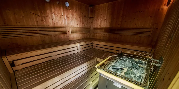Saunový svět sestává ze sauny aromatické a finské, nechybí relaxační zóna.