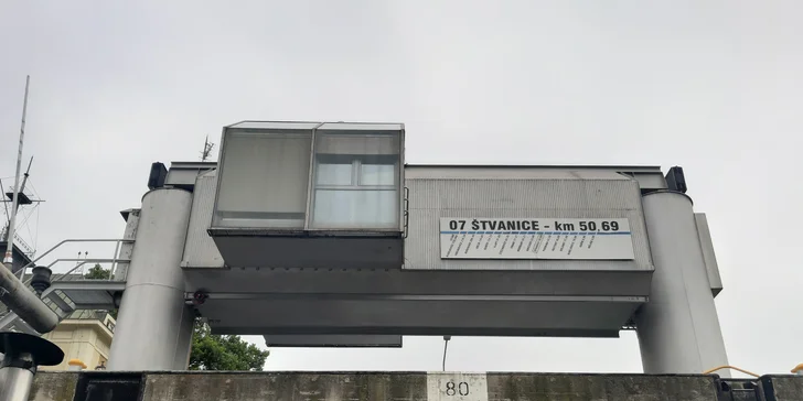 Čeká vás teorie i proplutí plavební komorou.