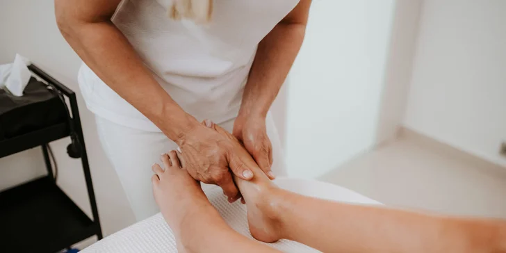 Doprajte si malú chvíľku v raji a užite si celotelovú relaxačnú masáž