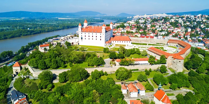 4* apartmány či pokoje v bratislavském Starém Městě: komfortní ubytování se snídaní