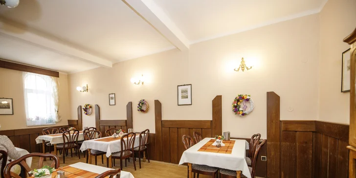 Restaurace je příjemná a prostorná.