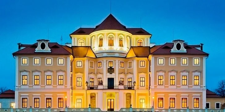 Zámek Liblice je nádhernou ukázkou českého vrcholného baroka. 