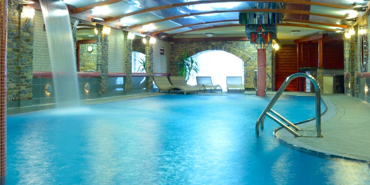 Letný relax v Hrabovskej doline, len 1 km od vodnej nádrže Hrabovo v Hoteli Áčko*** s wellness, bazénom a športovými aktivitami