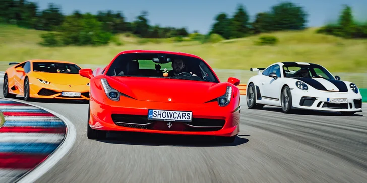 Jízda na Masarykově závodním okruhu Automotodrom Brno ve Ferrari, Lamborghini, McLarenu, Porsche aj.