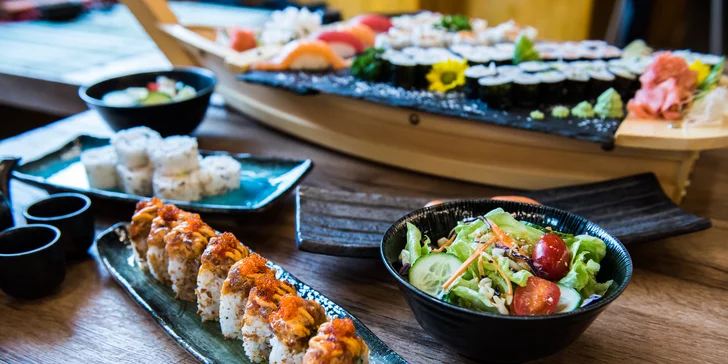 Pochutnat si můžete na jakémkoliv sushi.