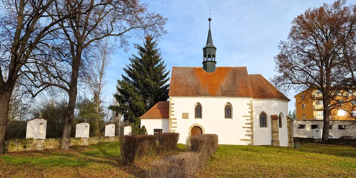 Díky BavímeHrou.cz si užijete půldenní procházku po Rakovníku plnou poznání a dobrodružství. 