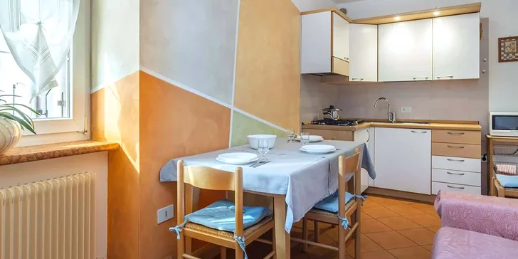 Na výběr máte také funkčně zařízený apartmán.