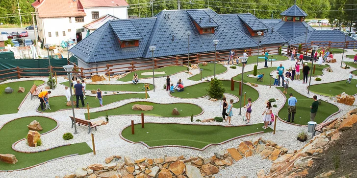 Zábavně strávené odpoledne vás tu čeká na krásném 12jamkovém adventure golf hřišti uprostřed beskydské přírody.