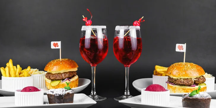 Vyzkoušíte zde i originální kombinace, jako je South Dakota burger s vejcem nebo cheeseburger s kapkou whisky a unikátními domácími omáčkami.