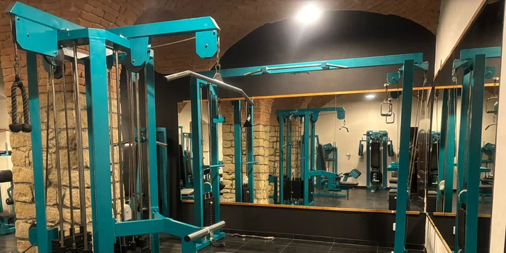 Ve fitness centru můžete být v rámci otevírací doby, jak dlouho chcete. 