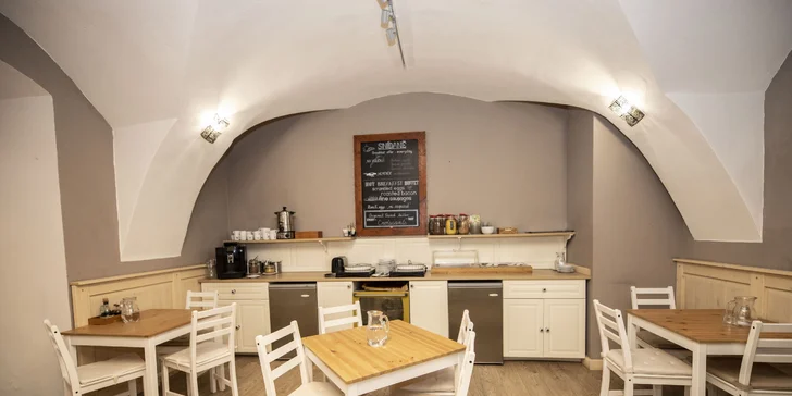 V rámci voucheru s polopenzí budete mít kredit na večeře z a la carte menu. (v restauraci Mincovna, cca 150 m od hotelu)