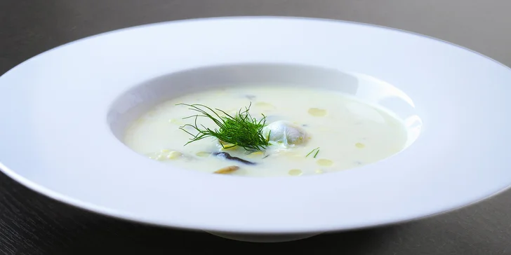 Všechna jídla připravují vždy z lokálních a sezónních surovin.