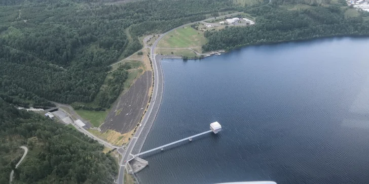 Na pilotování letadla není potřeba pilotní průkaz.