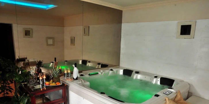 Ve wellness je také sauna. Rozmazlíte se ještě o trochu víc?