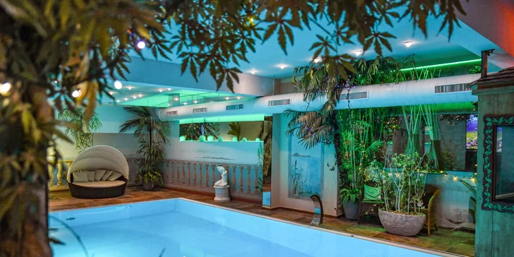 V rámci balíčku máte volný vstup do hotelového wellness centra o rozloze 1000 m².