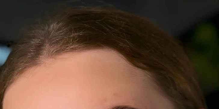 Ať už chcete upravit detaily, zvýraznit přirozenou krásu nebo dodat obočí úplně nový tvar, tady jste správně.
