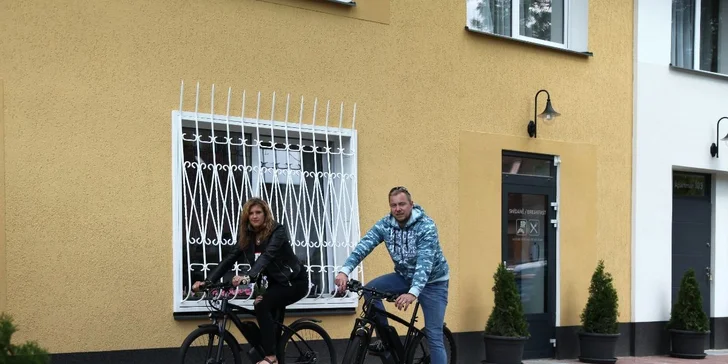 Za príplatok vám sprostredkujú požičanie bicyklov. Na hodinu alebo pokojne celý deň.