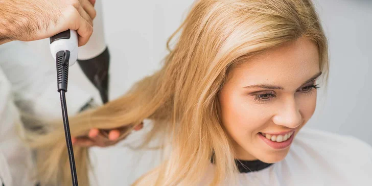 Kadeřnické balíčky: dámský střih, barvení, ombre nebo balayage