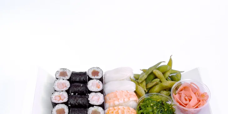 Mořské menu: sushi, řasy, sójové boby