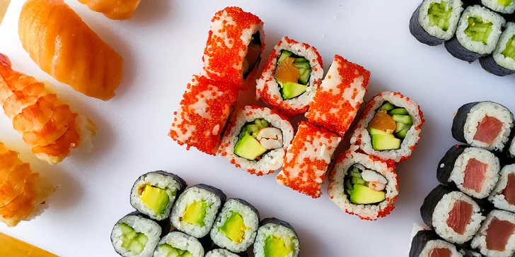 Těšte se na mnoho druhů sushi, a to jak s rybami, tak se zeleninou.