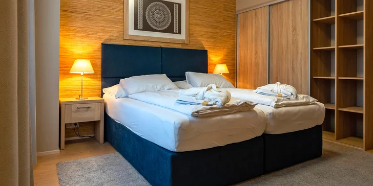 Bydlet budete v pokoji nebo apartmánu. 